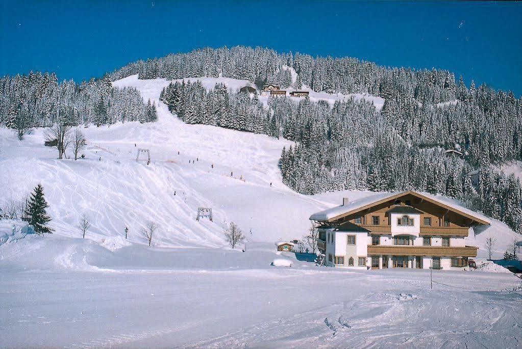 Auszeit Filzmoos Hotel Exterior photo