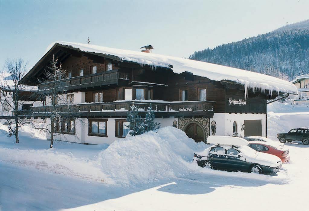 Auszeit Filzmoos Hotel Exterior photo