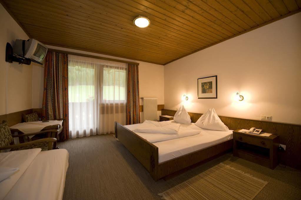 Auszeit Filzmoos Hotel Exterior photo